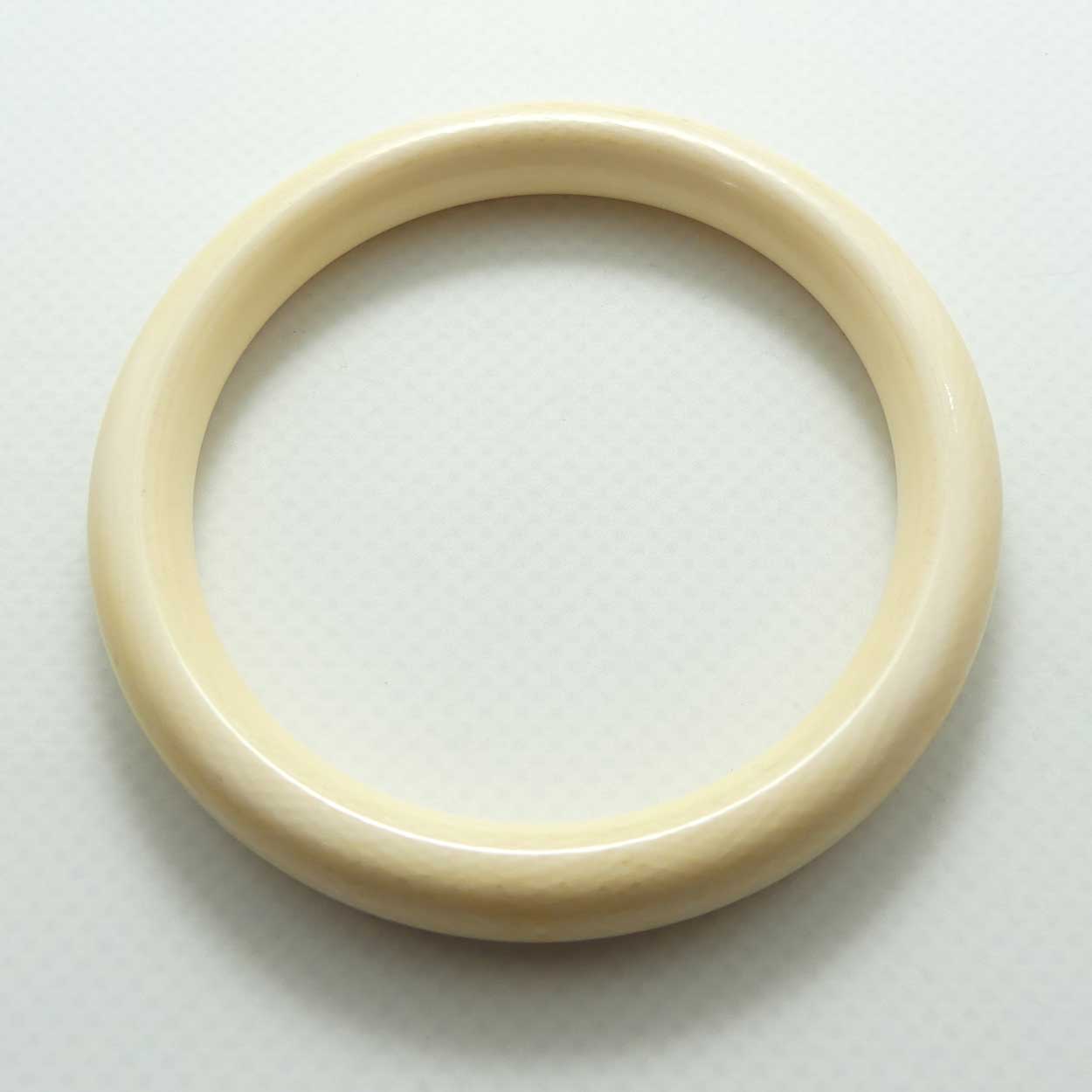 Antique Ivory Ladies Bangle | Round Shape | 9mm thick