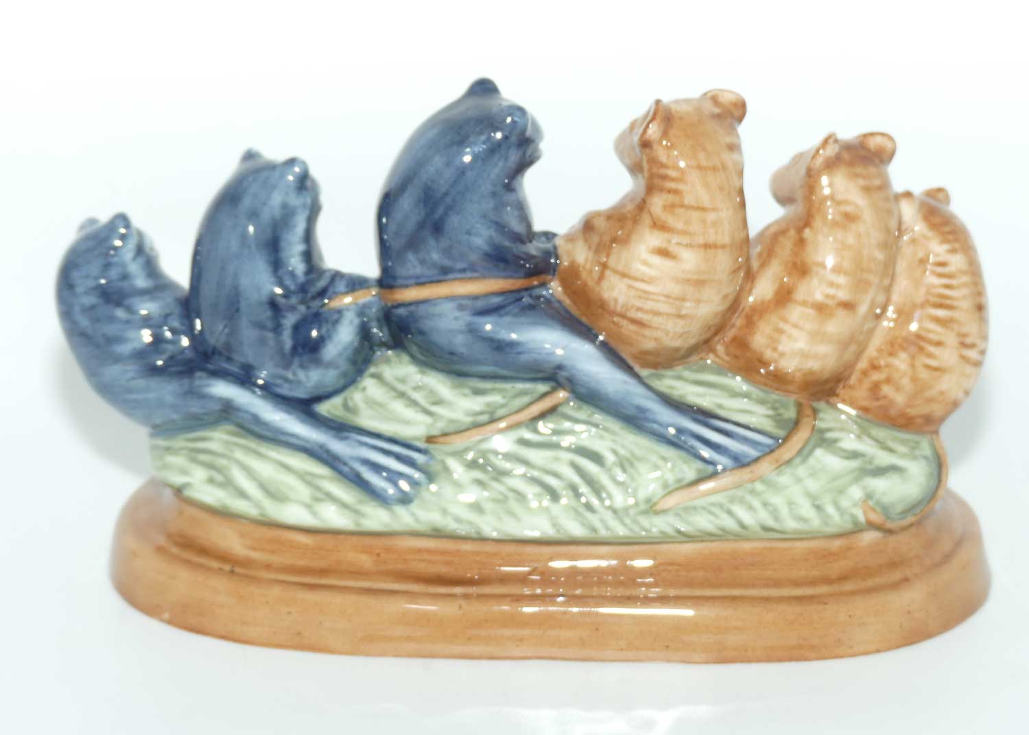 LW1 Royal Doulton Archives Lambethwares Tug of War | LE 41/150