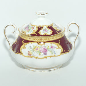 Royal Albert Bone China Lady Hamilton lidded sugar bowl with handles | © 1939 Royal Albert Ltd  