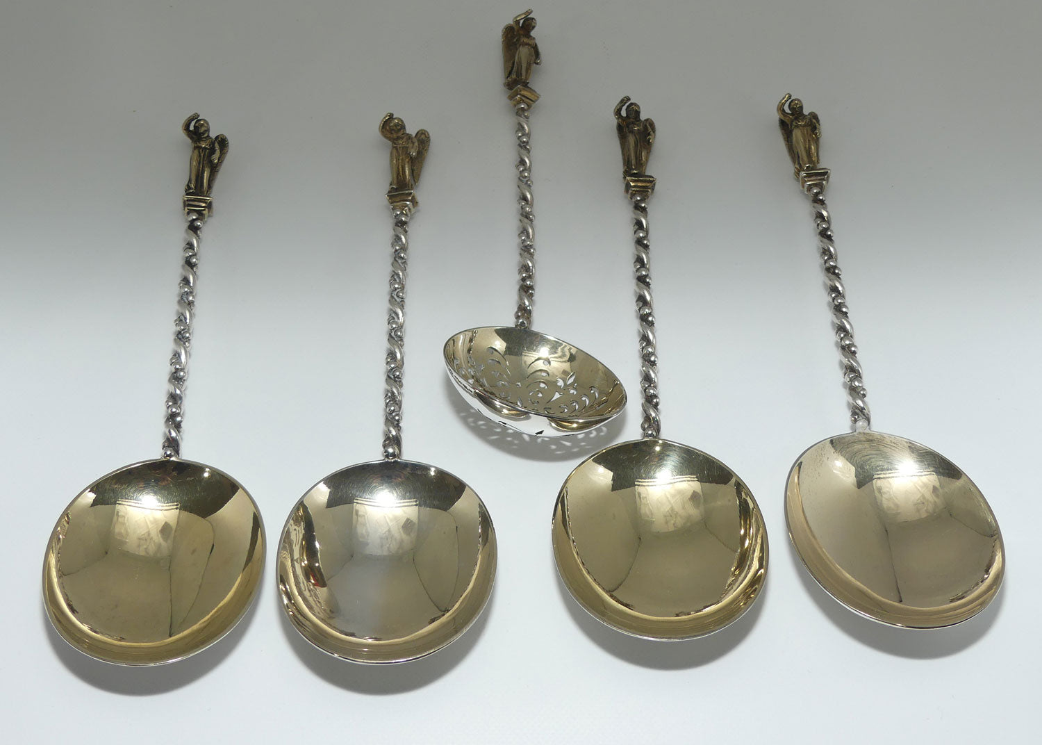 Victorian Sterling Silver set of 5 fruit spoons | Angel tops | London 1883