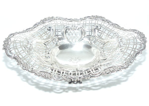 Victorian Sterling Silver pierced gallery Bridal Basket  | London 1891 | 560g