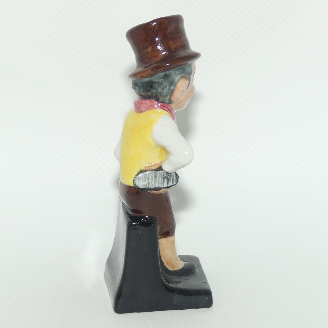 M48 Royal Doulton figure Sam Weller #2