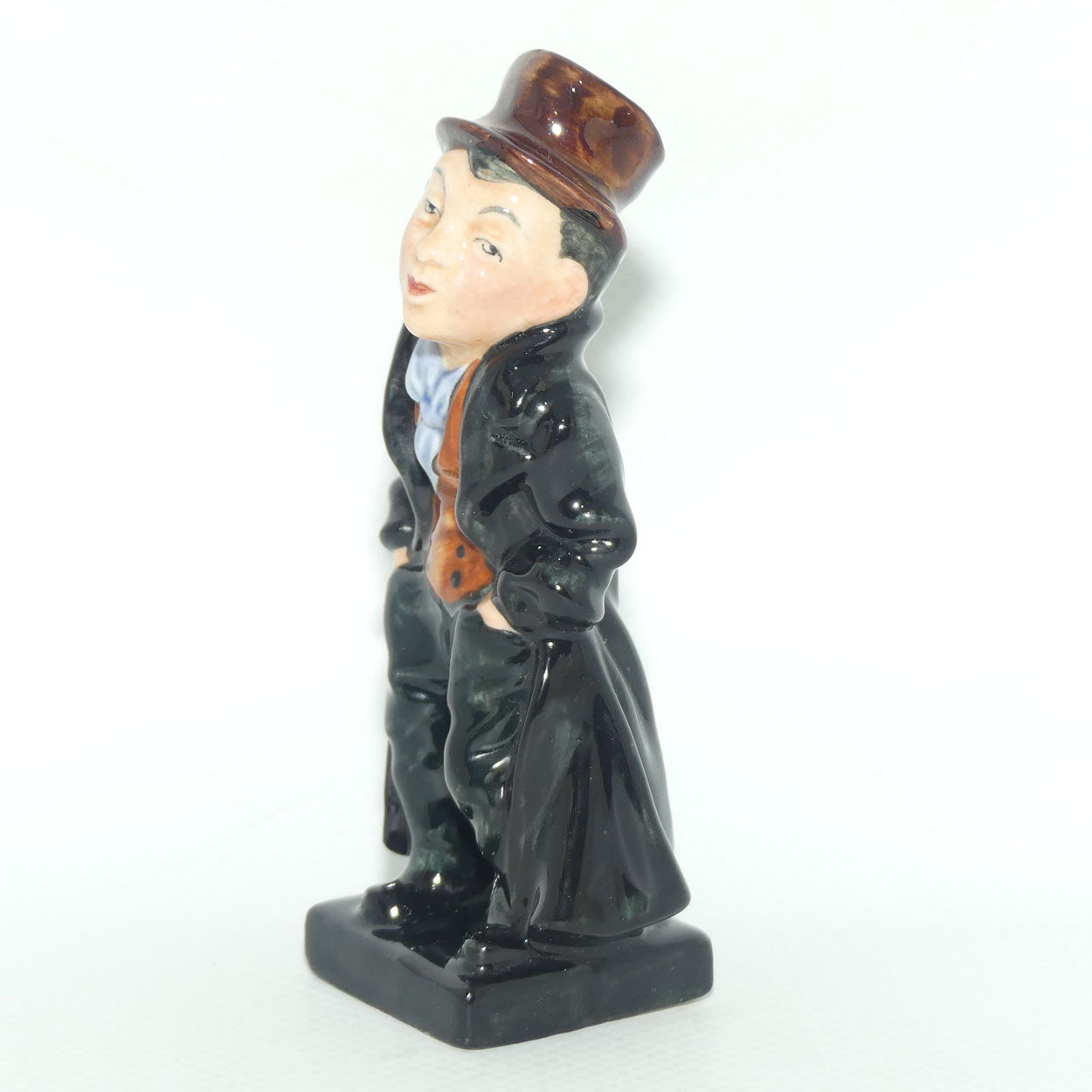 M55 Royal Doulton figure Artful Dodger