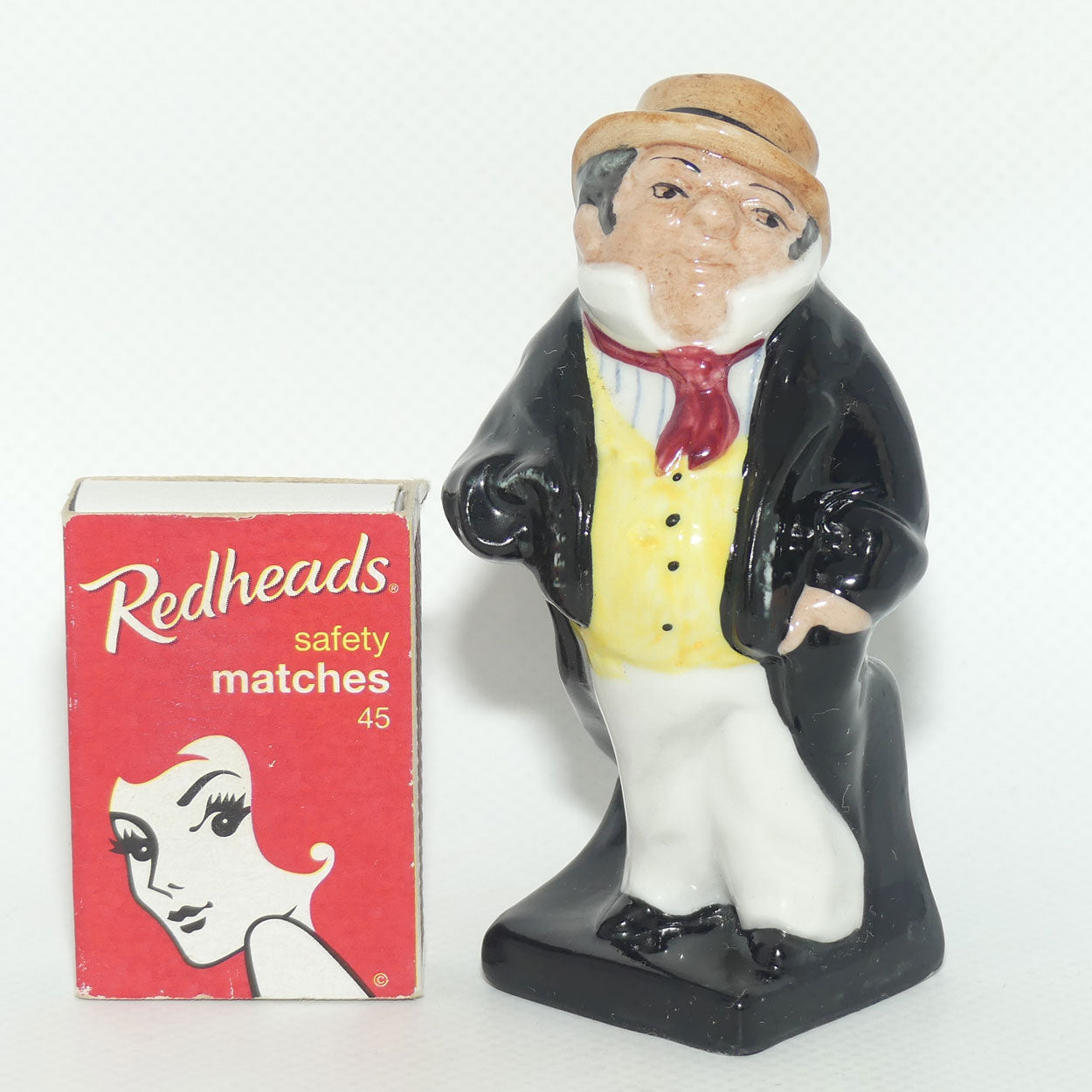 M77 Royal Doulton figure Captain Cuttle #3