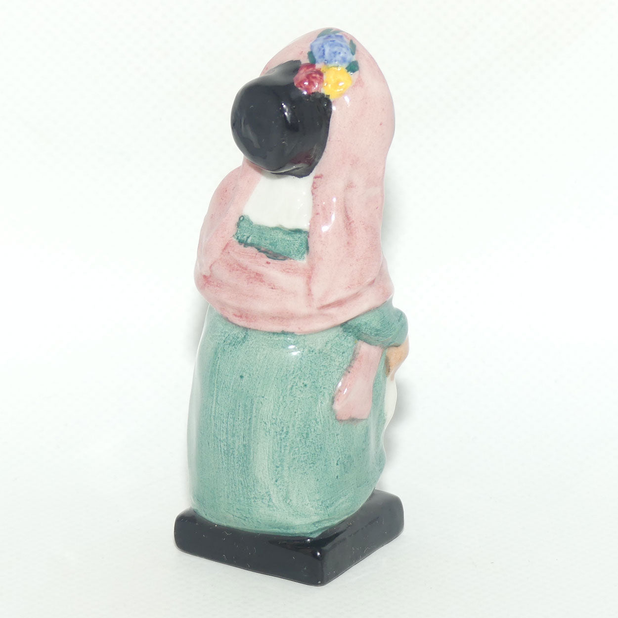 M86 Royal Doulton figure Mrs Bardell | #2