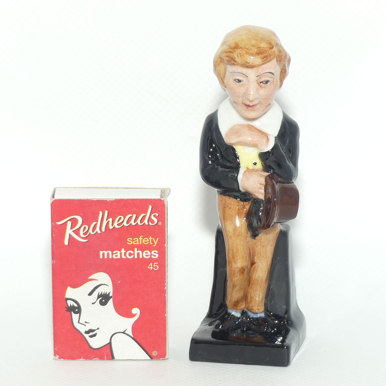 M88 Royal Doulton figure David Copperfield #2