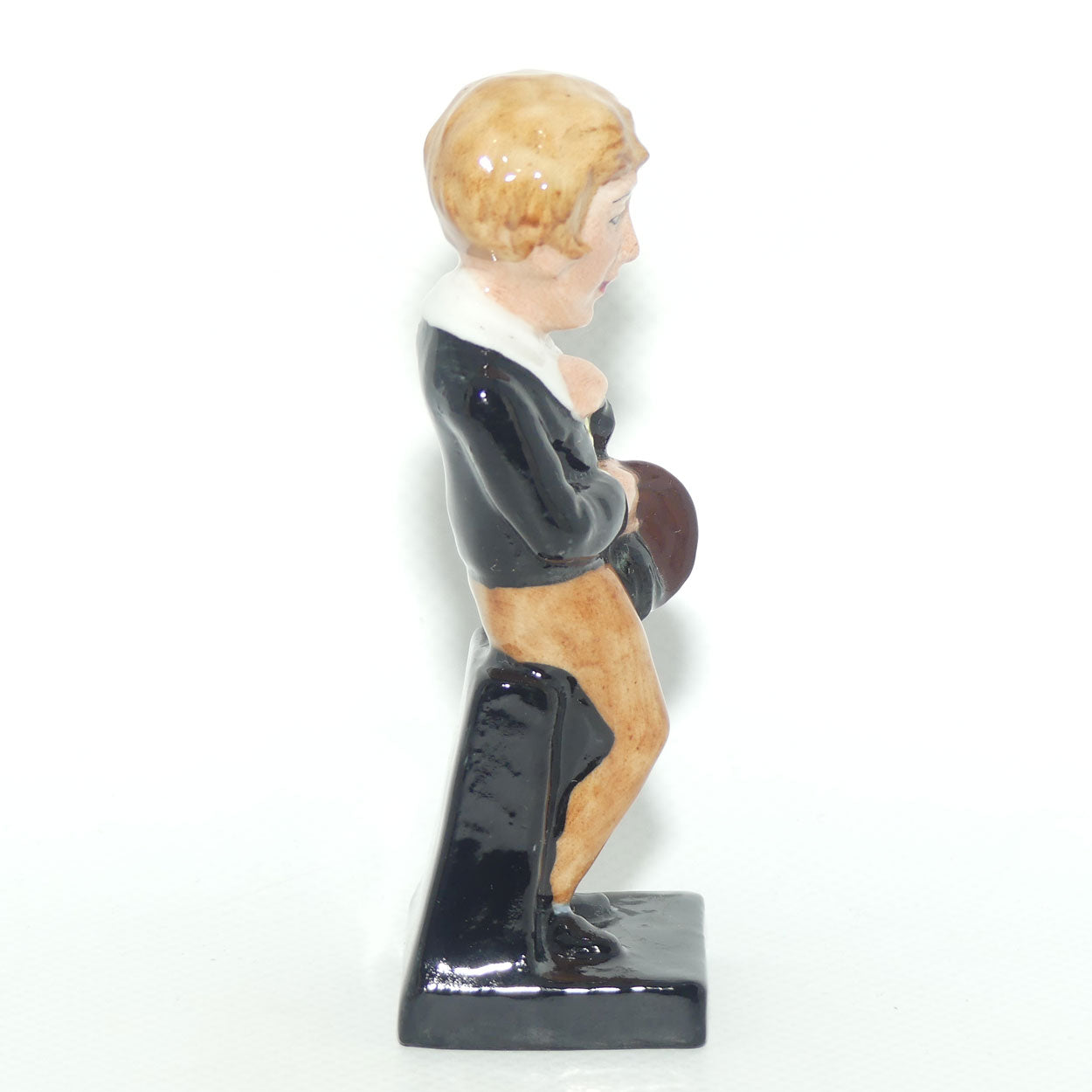 M88 Royal Doulton figure David Copperfield #2