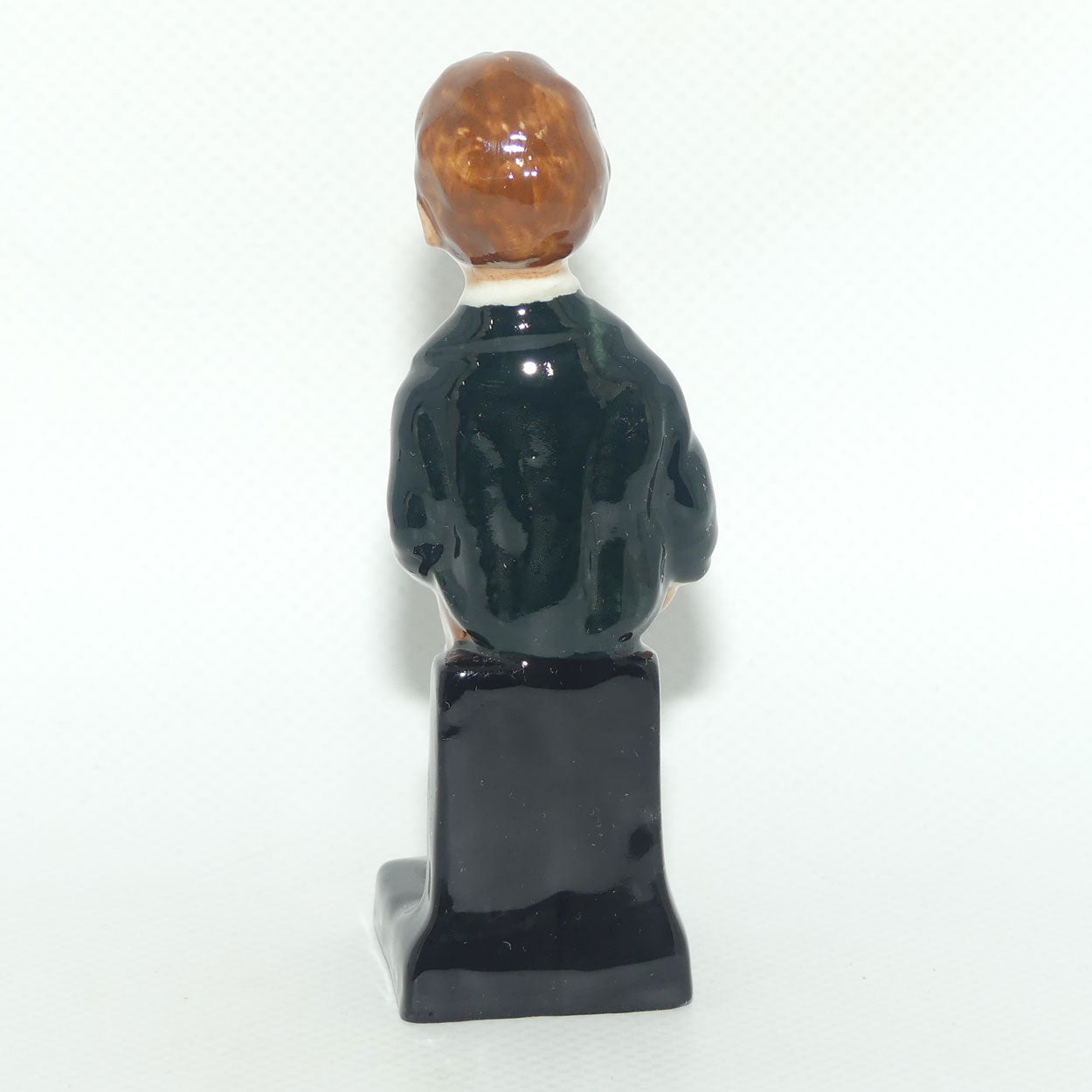 M89 Royal Doulton figure Oliver Twist #2