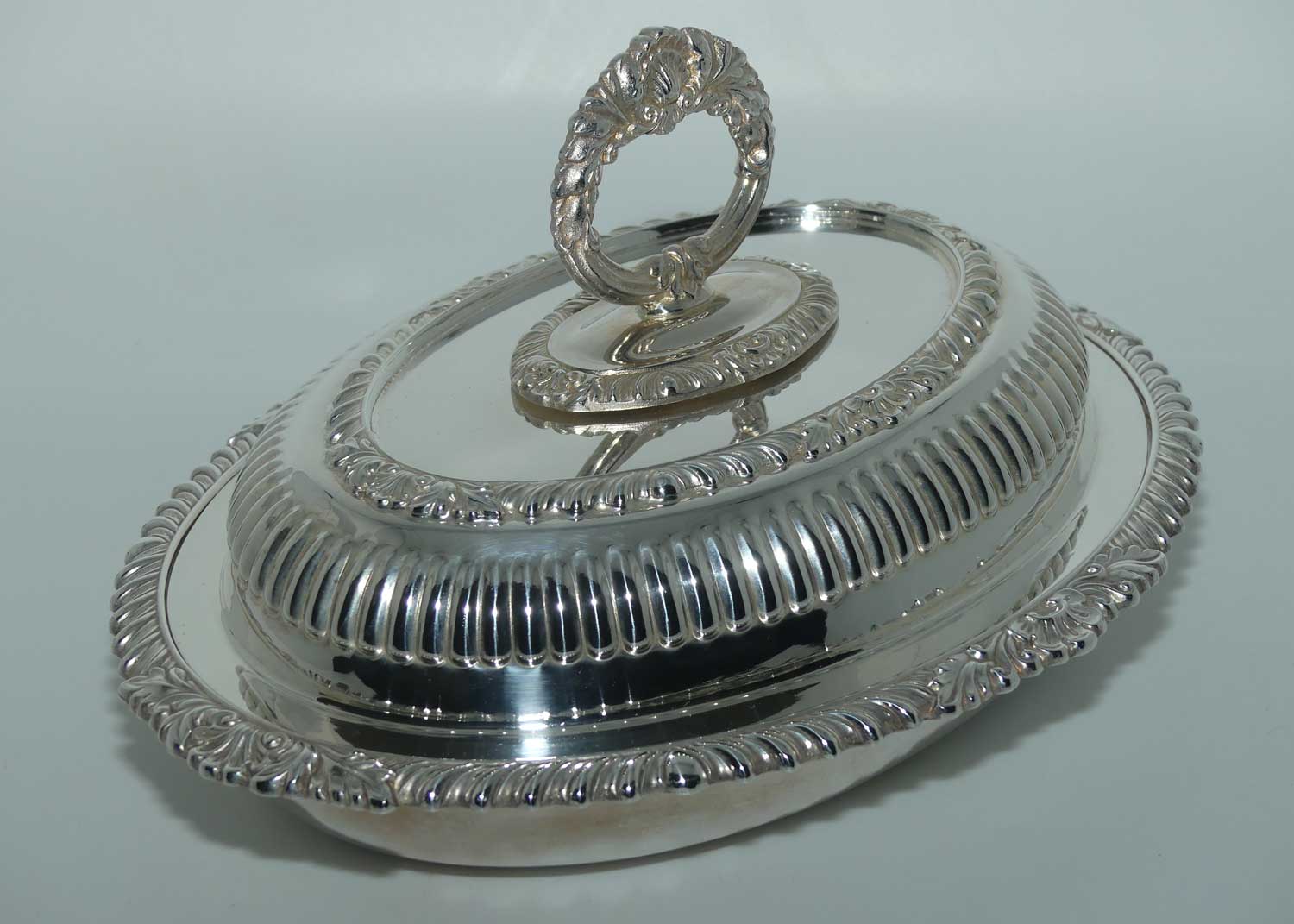 Walker and Hall Olde Sheffield Plate tureen | #1