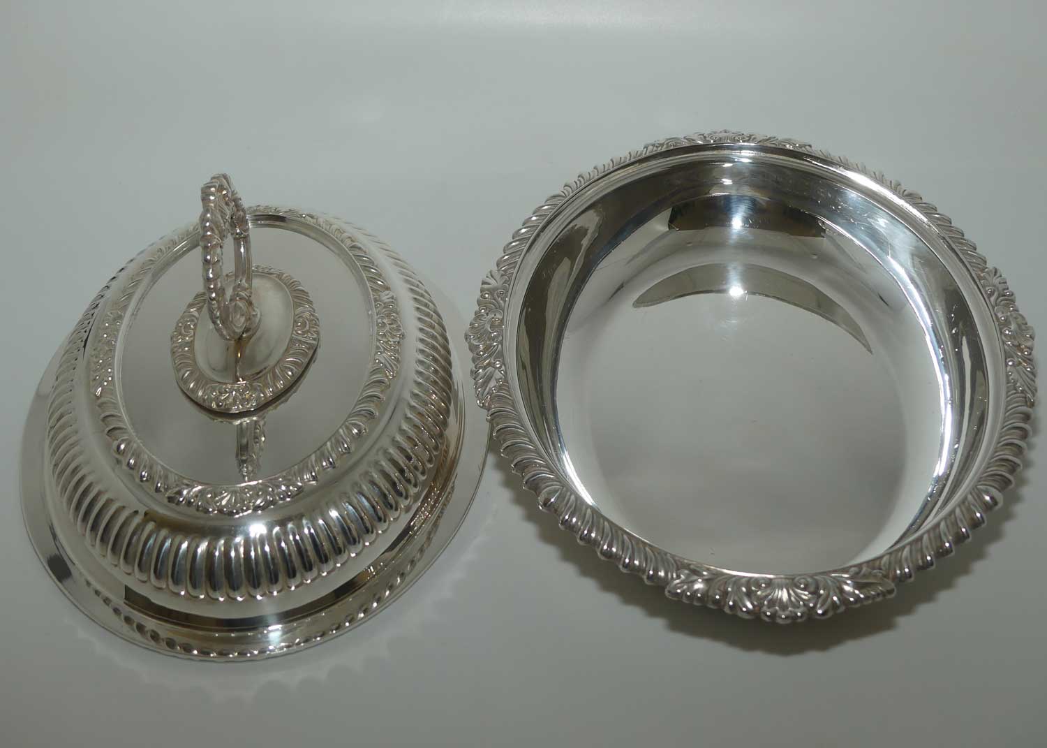 Walker and Hall Olde Sheffield Plate tureen | #1