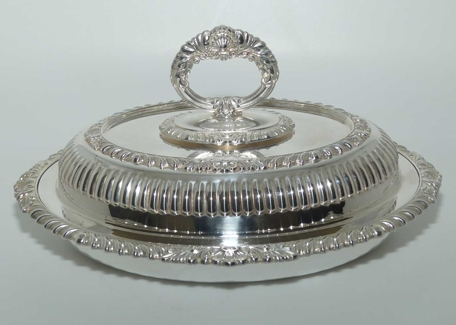 Walker and Hall Olde Sheffield Plate tureen | #2