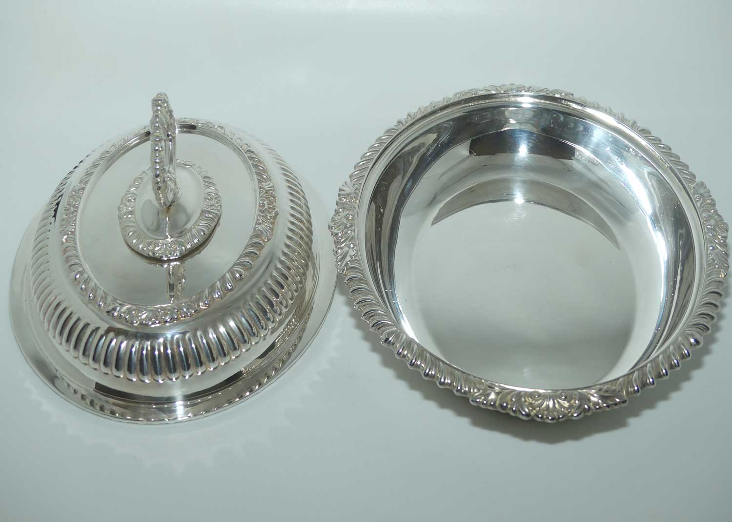 Walker and Hall Olde Sheffield Plate tureen | #2