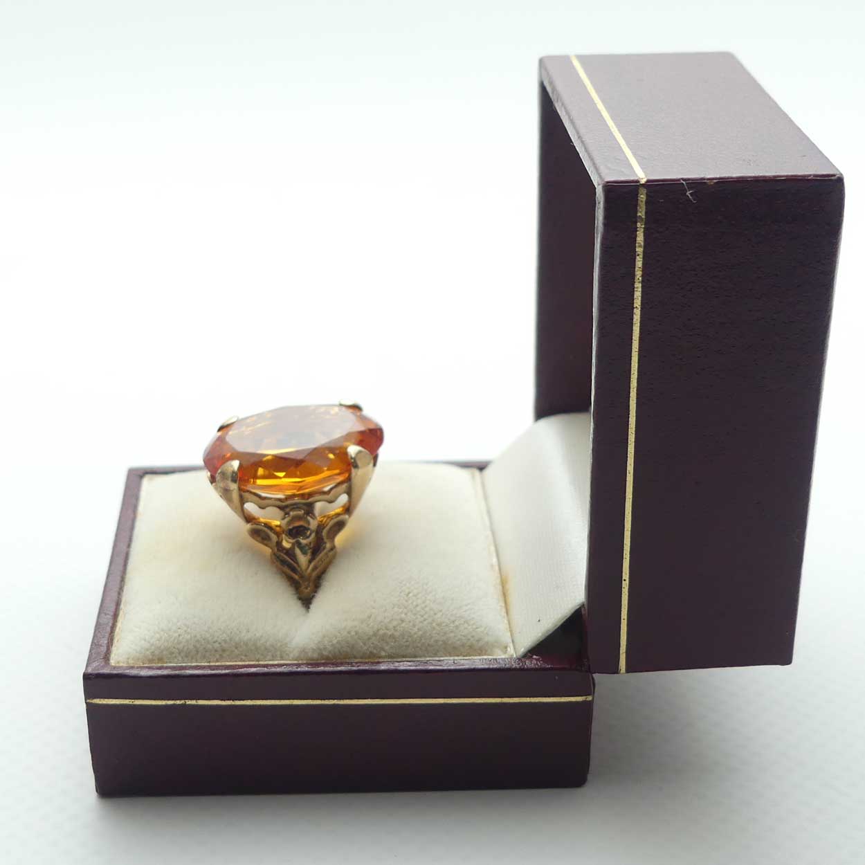 9ct Yellow Gold Orange Sapphire Dress ring
