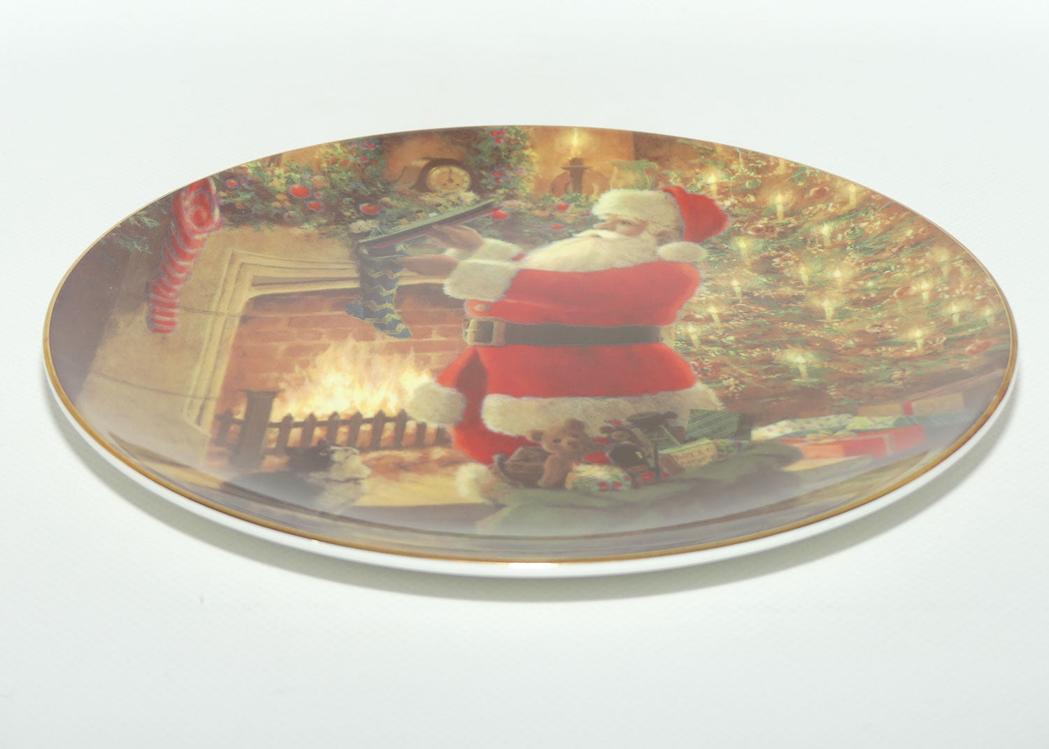 Royal Doulton plate PN100 | Christmas | The Stroke of Midnight | boxed