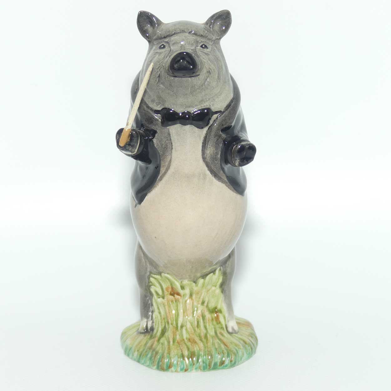 PP01 Beswick Pig Prom John the Conductor