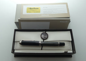 Pelikan M805 Souveran Fountain Pen | Black and Grey Streseman | EF nib | original boxing