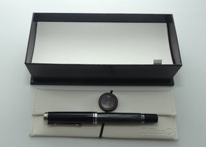 Pelikan M805 Souveran Fountain Pen | Black and Grey Streseman | EF nib | original boxing