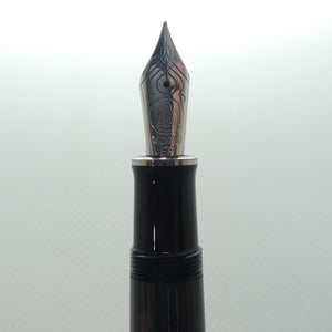 Pelikan M805 Souveran Fountain Pen | Black and Grey Streseman | EF nib | original boxing