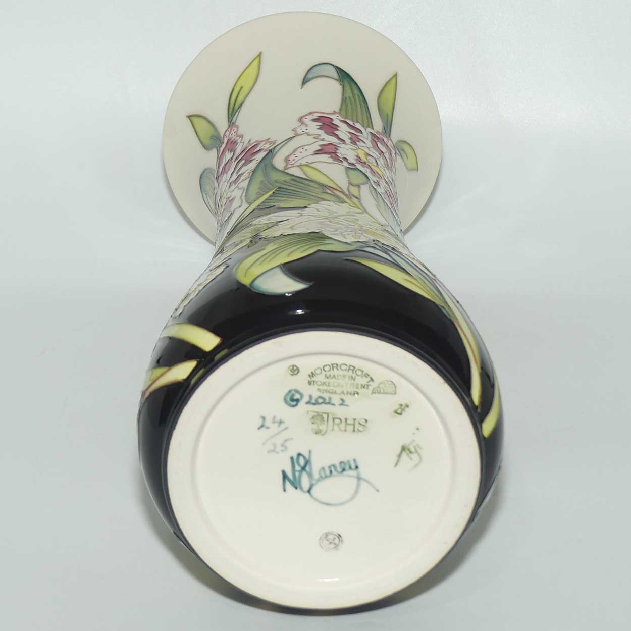 Moorcroft Nelly Roberts vase | RHS | Shape 364/12 | Ltd Ed 24/25
