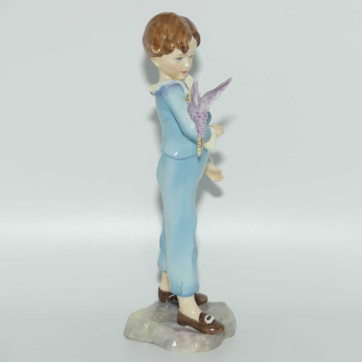 RW3087 Royal Worcester Boy with Parakeet | Colour 1