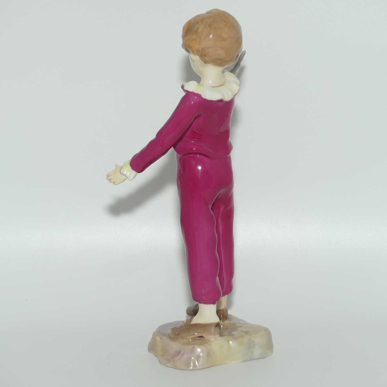 RW3087 Royal Worcester Boy with Parakeet | Colour 6