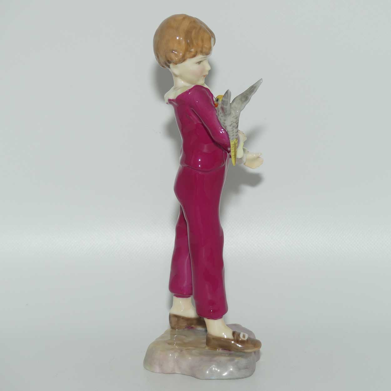 RW3087 Royal Worcester Boy with Parakeet | Colour 6