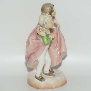 RW3149 Royal Worcester Sister figure