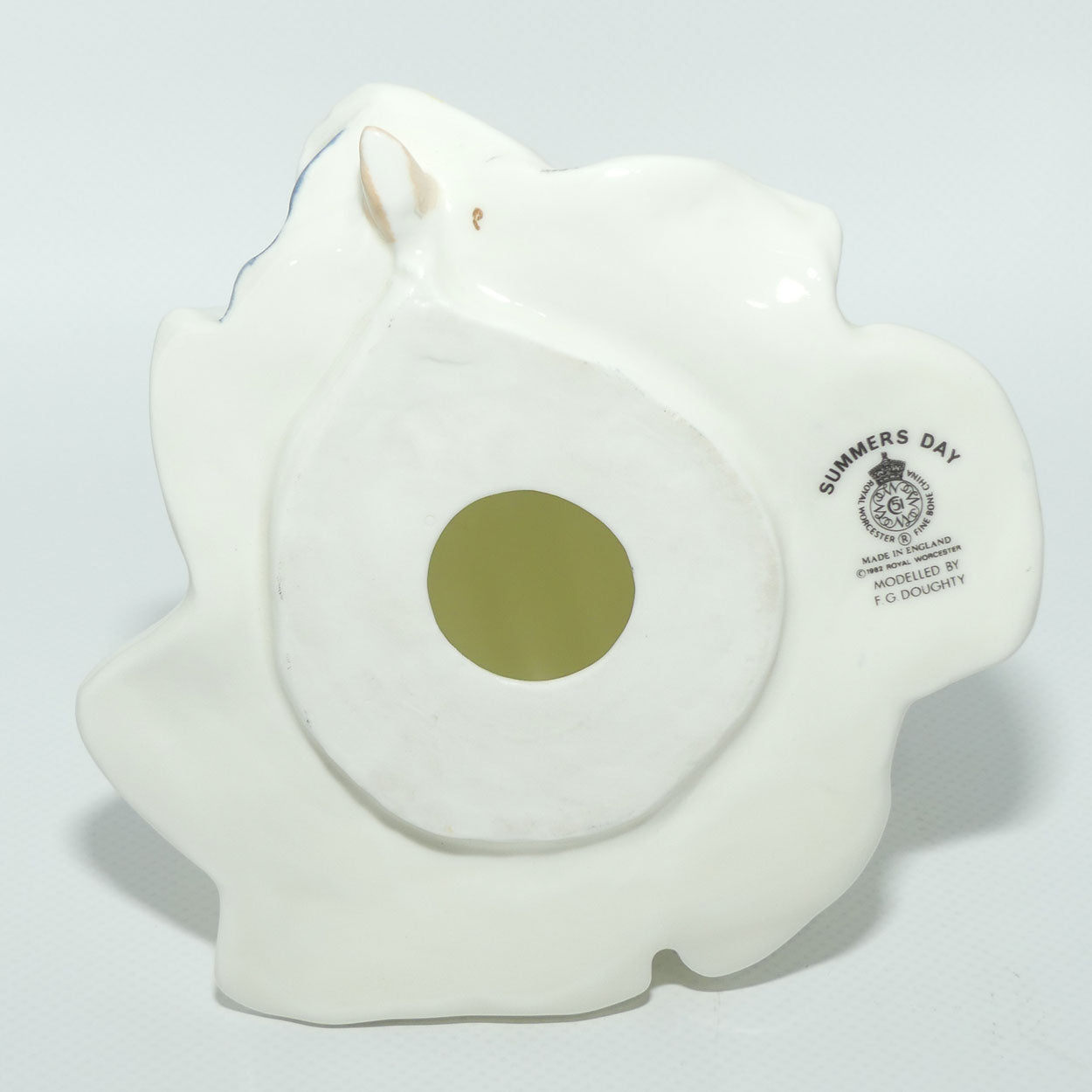 RW3547 Royal Worcester figure Summer's Day | Blue