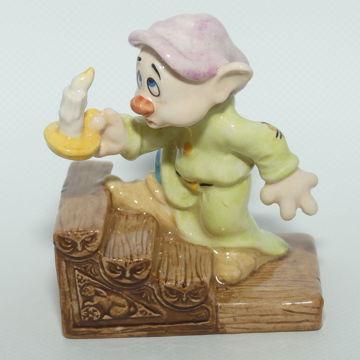 SW17 Royal Doulton Disney Snow White and Seven Dwarfs figure | Dopey by candlelight | boxed