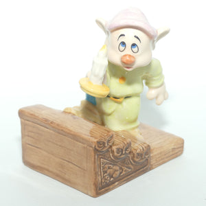 SW17 Royal Doulton Disney Snow White and Seven Dwarfs figure | Dopey by candlelight | boxed
