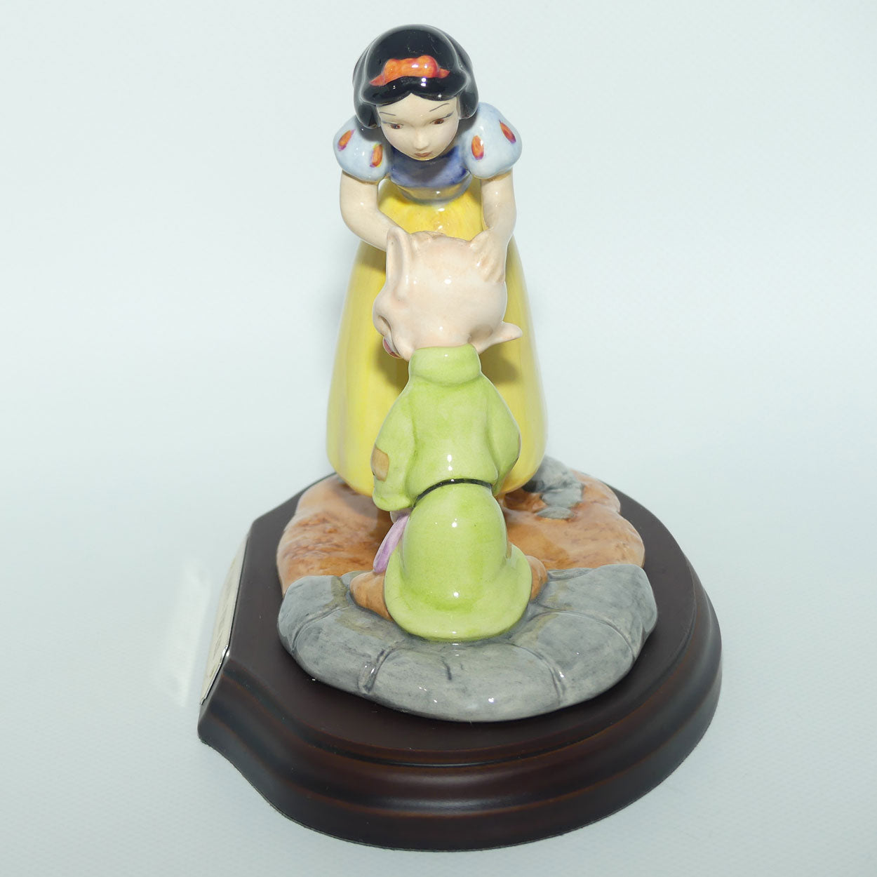 SW21 Royal Doulton Disney Snow White tableau | Dopey's First Kiss | LE98/2000 | Box + Cert