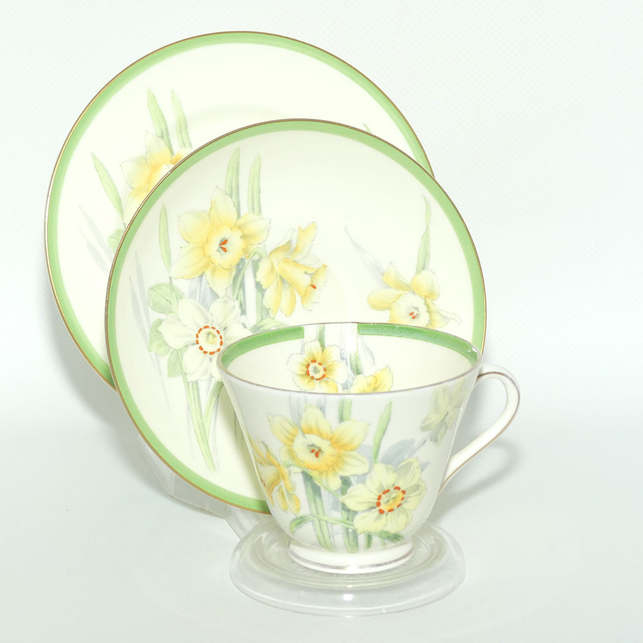 Royal Doulton Daffodil pattern trio | V2372