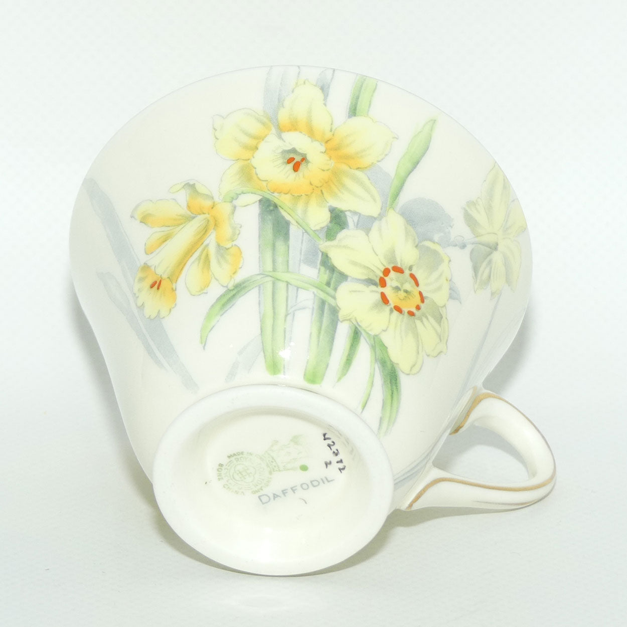 Royal Doulton Daffodil pattern trio | V2372