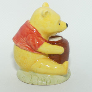 WP01 Royal Doulton Winnie the Pooh figure | Winnie the Pooh and the Honey Pot | boxed