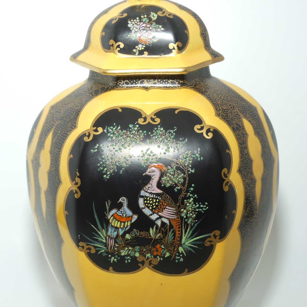 W & R Carlton Ware temple urn | Worcester Birds pattern on Black and Yellow | 2196