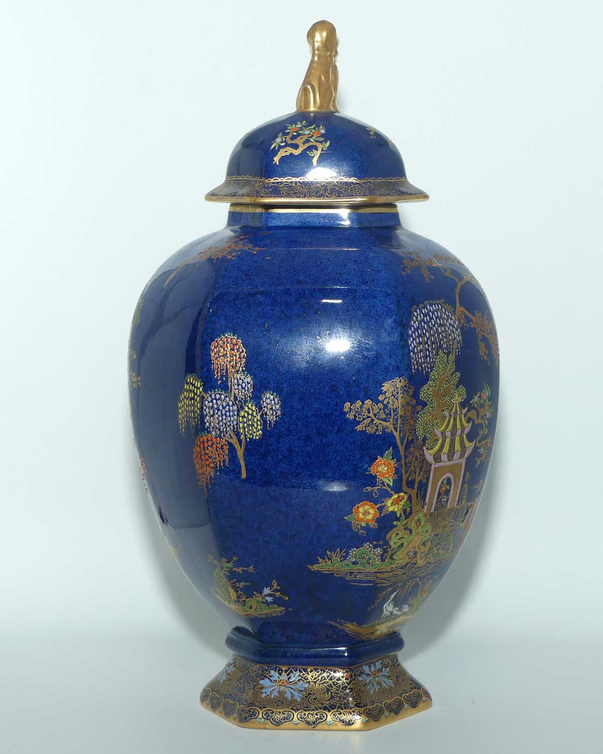 W & R Carlton Ware temple urn | Mikado pattern on Blue | 2728