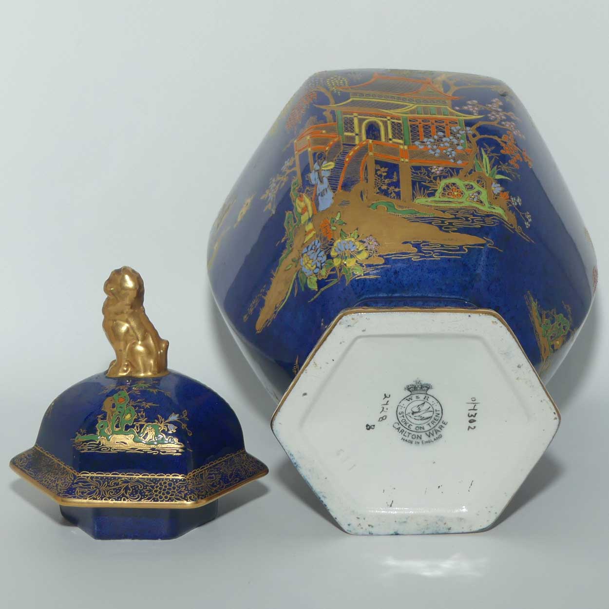 W & R Carlton Ware temple urn | Mikado pattern on Blue | 2728