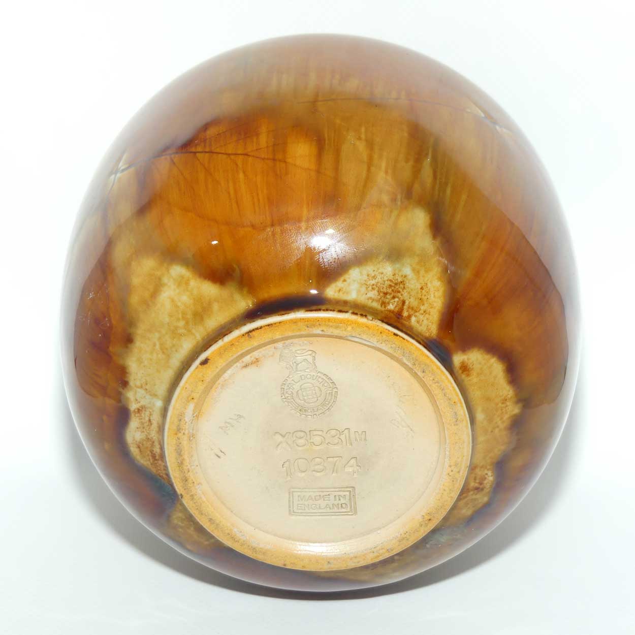 Royal Doulton Lambeth Natural Foliage ball vase X8531M