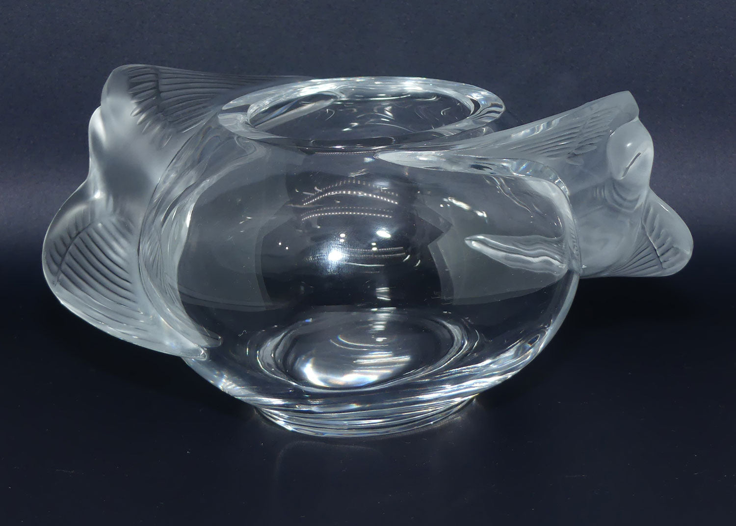 Lalique France Crystal Adelaide Dove bowl
