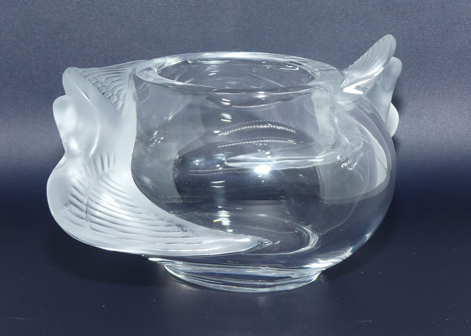 Lalique France Crystal Adelaide Dove bowl