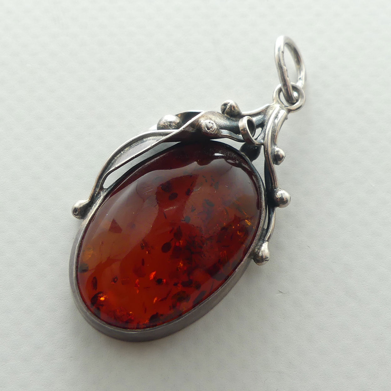 Sterling Silver and Baltic Amber Pendant | Leaf design