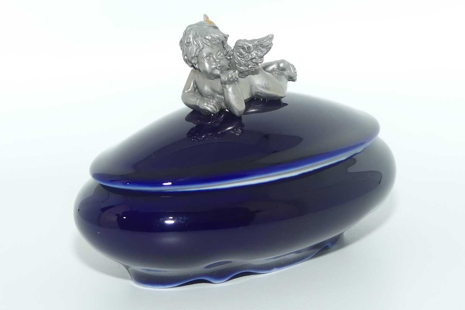 Les Etains Du Prince Limoges France oval trinket