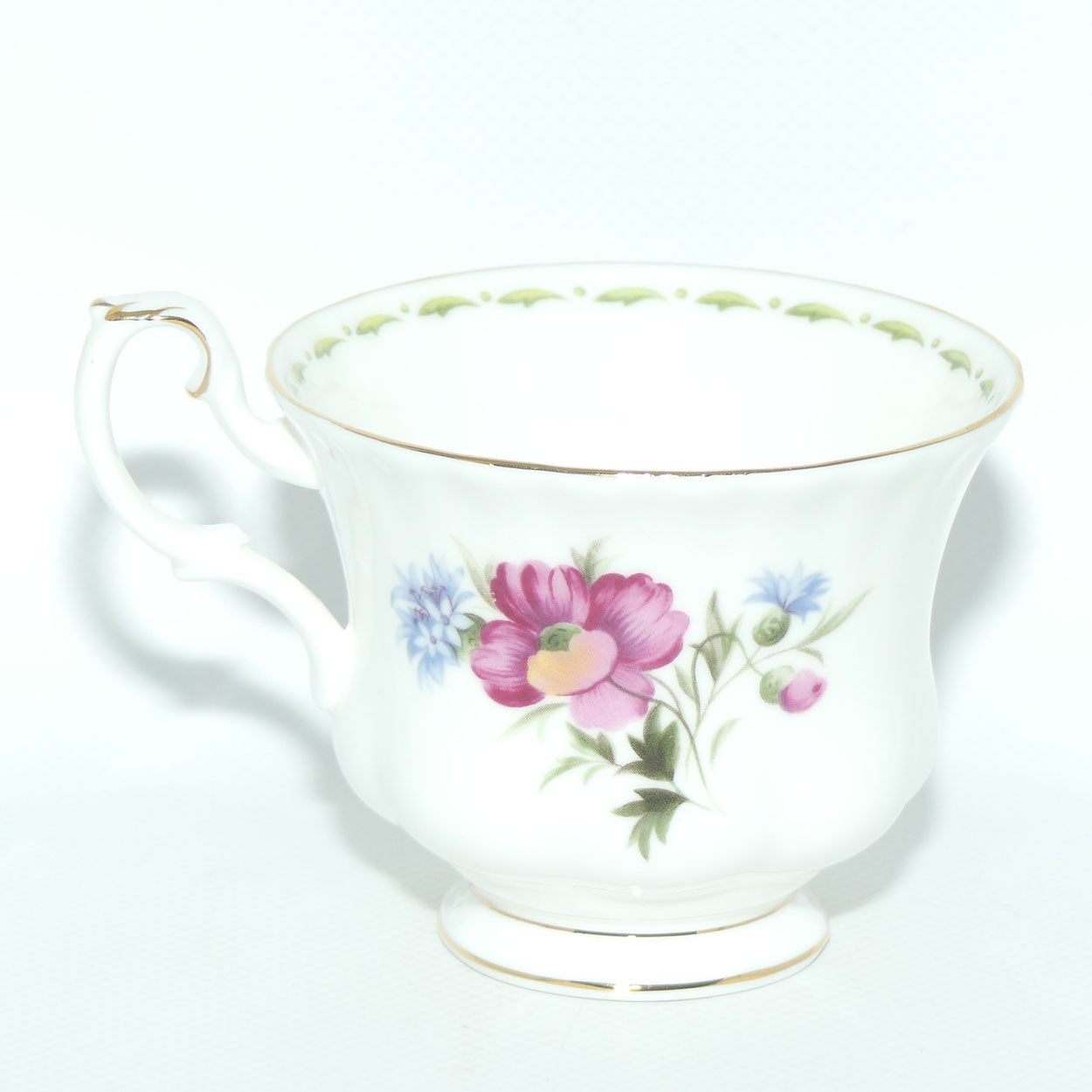 Royal Albert Bone China England | Flower of the Month series | August Poppy trio