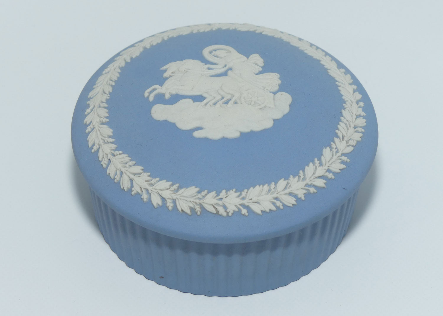 Wedgwood Jasper | White on Pale Blue | Aurora trinket | Ribbed base