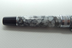 Aurora Italy Optima Cento Fountain Pen | Marble Grey Auroloide | F nib | original boxing