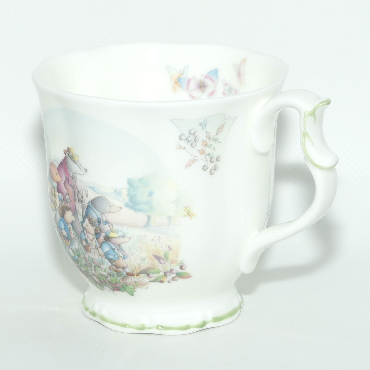 Royal Albert Wind in the Willows Giftware | Autumn in the Wild Wood mug