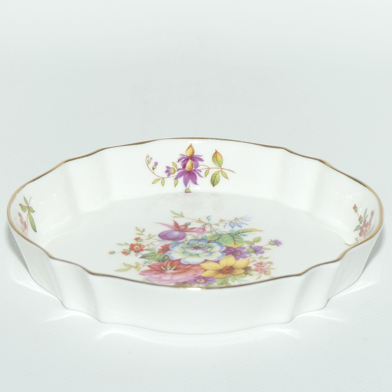 Aynsley Howards Sprays floral dish