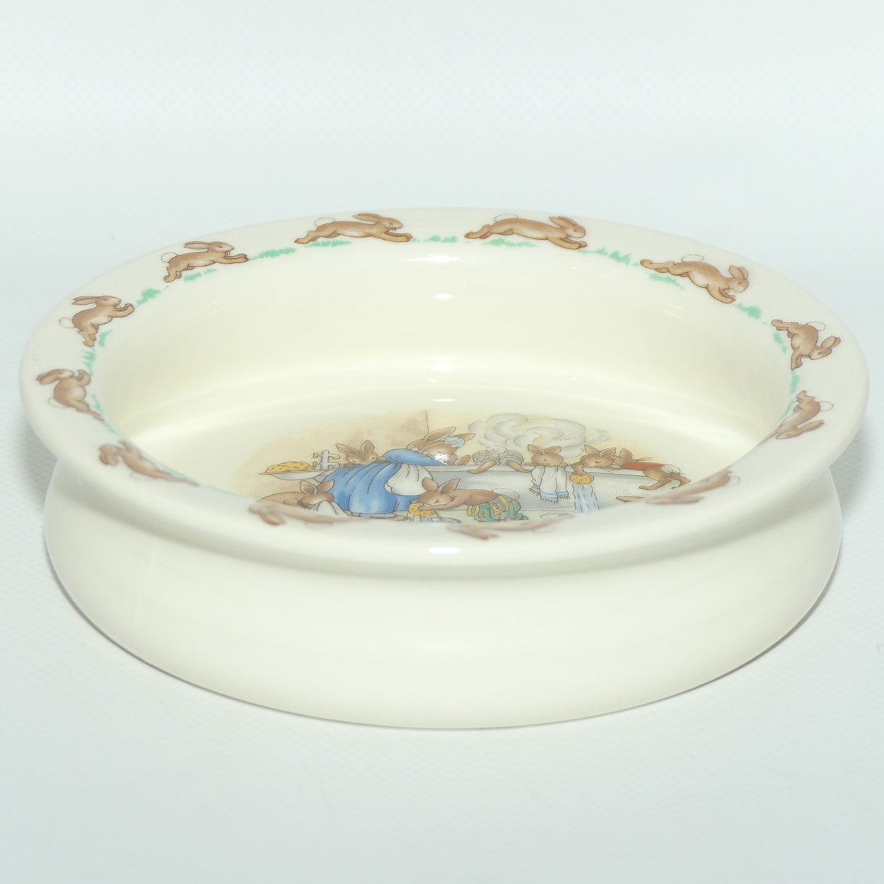 Royal Doulton Bunnykins Tableware Bathtime baby bowl