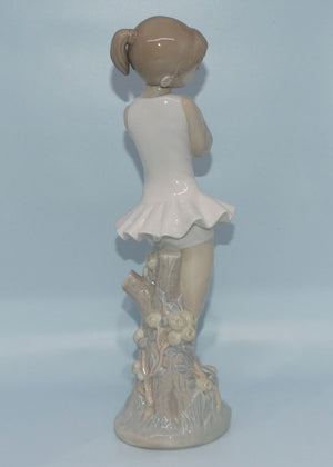 Nao by Lladro figure Ballet Girl #0196