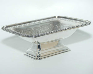 Barker Ellis England fine quality silver plated bonbon dish